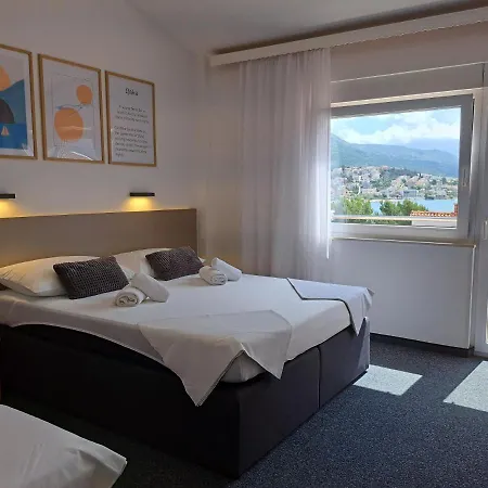 Zvonimir Bed & Breakfast Stobrec